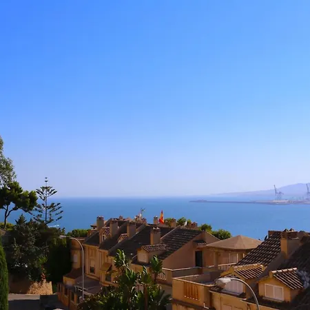 Parque Clavero Beach & City Premium House